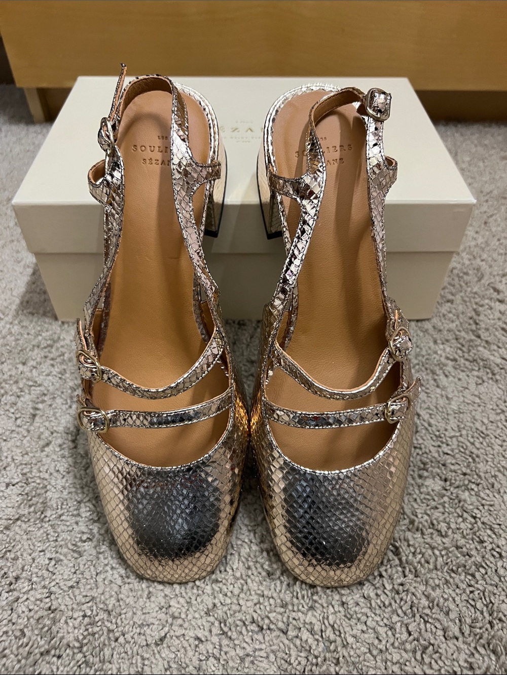 Sezane Paula Babies Embossed Gold - Size US 11 - Picture 7 of 9